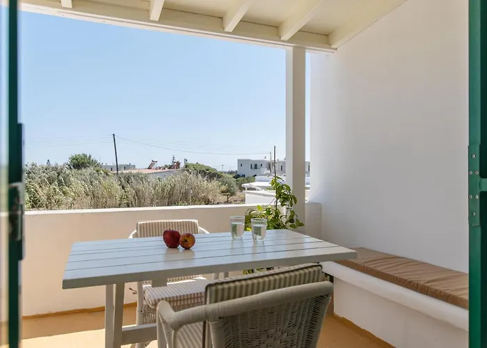 Farma Hotel Agia Anna (Naxos)