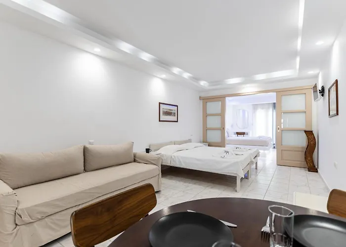 Hotel Farma Agia Anna (Naxos)